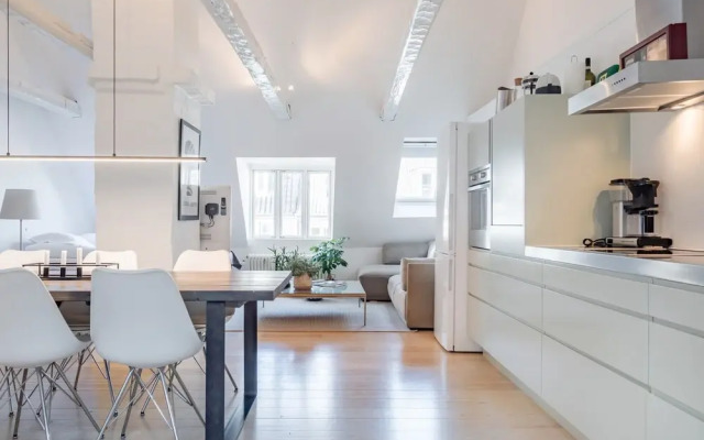 Dinesen Collection Two-Story Condos by Nyhavn Harbour