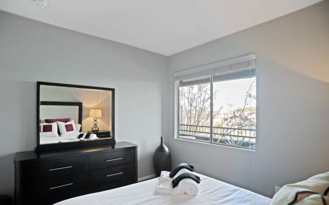 The Luxe Suites of Oceanside with Pool & Gym