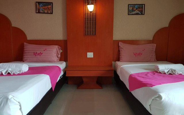 PoonSook Resident Hotel