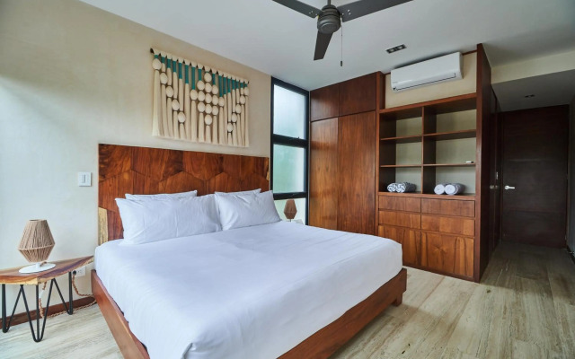 BV 230 Modern 2 BD Condo & private rooftop Jacuzzi