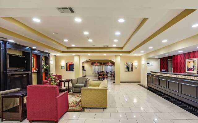 La Quinta Inn & Suites by Wyndham Canton MS