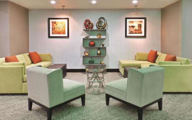 La Quinta Inn & Suites by Wyndham Paducah