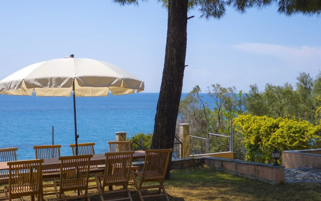 Beachfront Villa by Halkidiki Villas