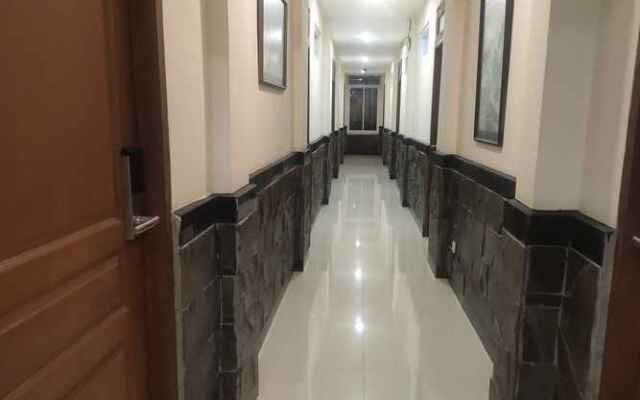 Hotel Lumba Lumba Inn Bundaran Waru