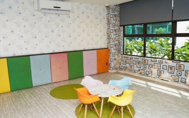 D'Summit Residences by YML Home B1