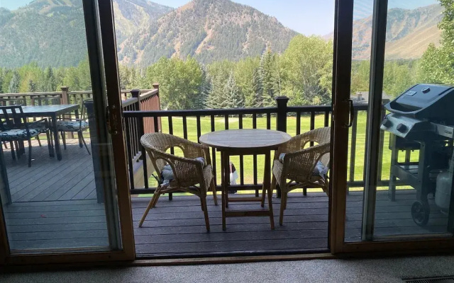 C21 Bigwood - Stunning Baldy Views