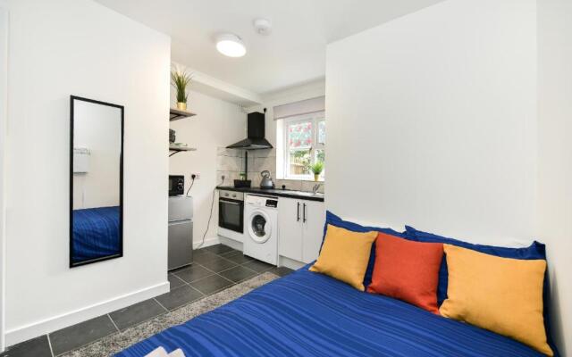 Laud Close Guest Suites