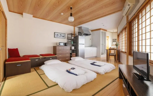 Corner House