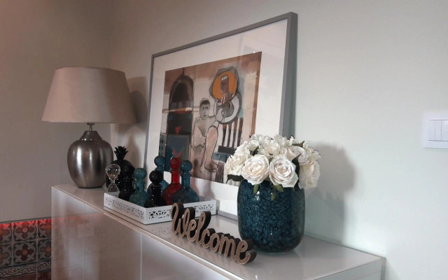 Lx Art Flats | Flat Two