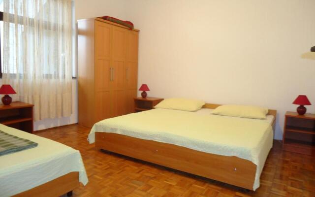 Apartments Vrša