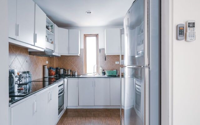Sunrise Stays Serviced Apartments