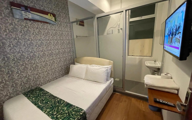 Woodpecker Lodge Kuching