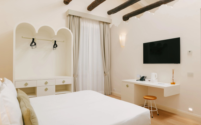 Unconventional Hotel Sorrento