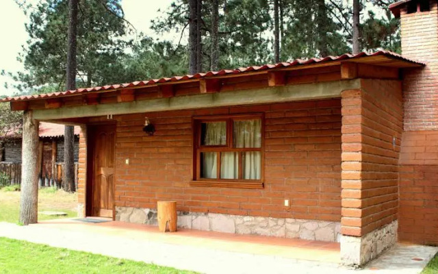 Centro Ecoturístico Cabañas Llano Grande