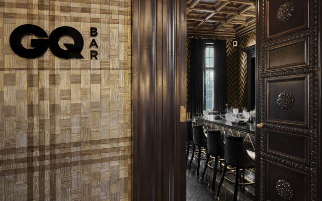 Schlosshotel Berlin By Patrick Hellmann