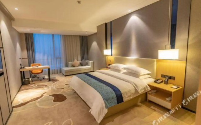 Zhong Rui Hotel