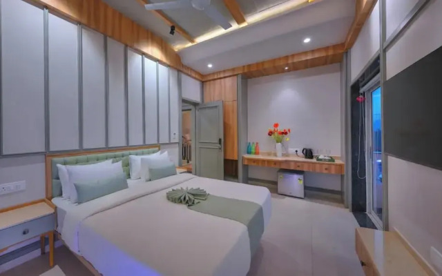 Vega Suites with Private Indoor Pool