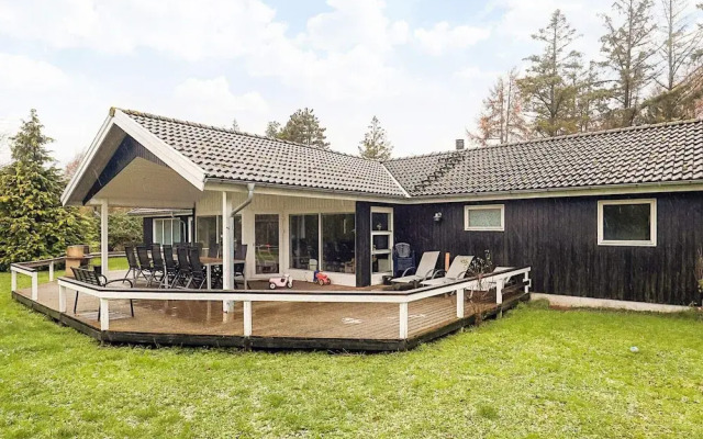 4 Star Holiday Home in Vaeggerlose