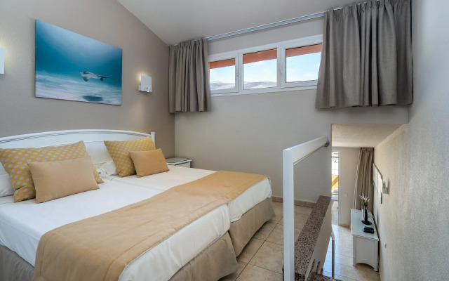 Apartamentos Punta Marina by LIVVO