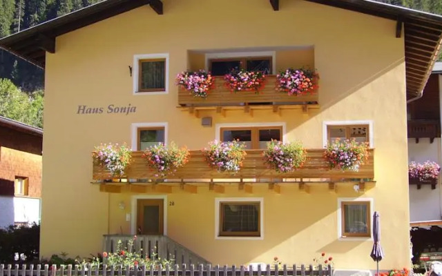 Haus Sonja