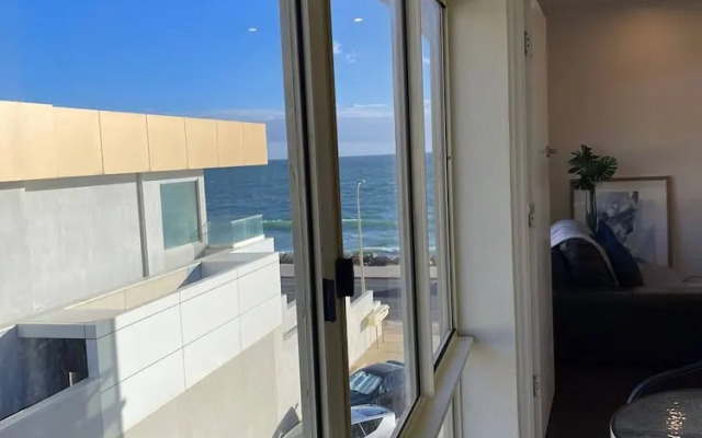 Unwind Esplanade Beach Escape no 10