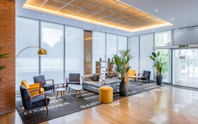 Hotel Madrid Chamartín Affiliated by Meliá