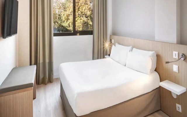 B&B Hotel Barcelona Sant Cugat