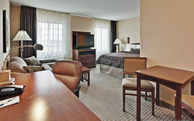Hawthorn Suites by Wyndham Williamsville Buffalo Airport