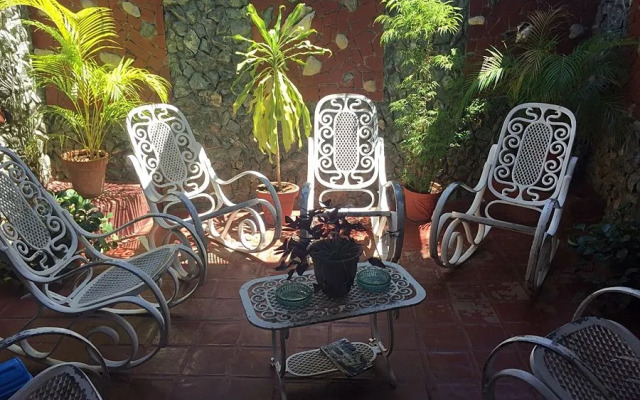 Dona Antonia And Friends Rooms Trinidad