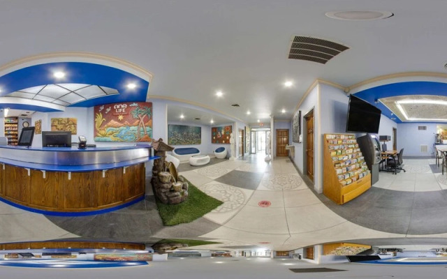 1 Life Studio and Suites