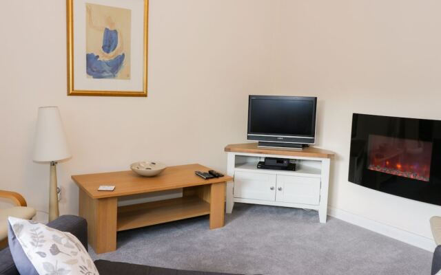 4/1 Orchard Brae, Edinburgh