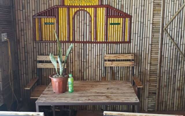 TamCoc Green field Hostel