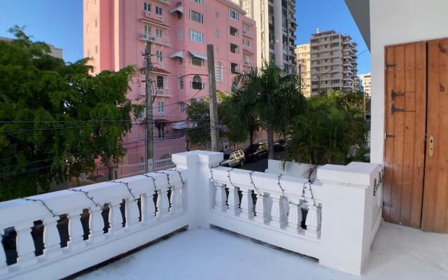 Casa Blanca in the Heart of Miramar
