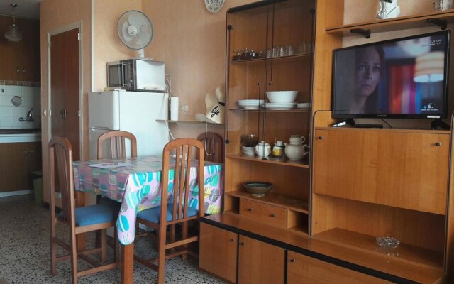 Studio in Salou, With Wonderful sea View and Furnished Terrace - 100 m