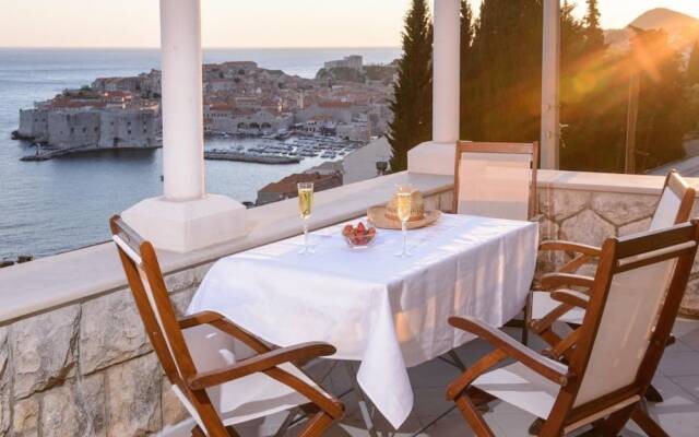 Ploce Apartments- Adults only
