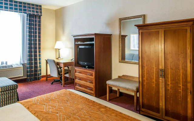 Comfort Inn & Suites I-25 Near Spaceport America