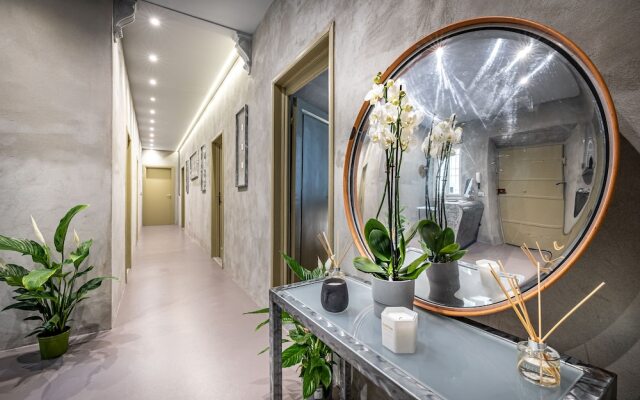 Mama's Home Florence