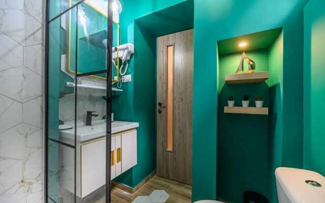 Schei Gate Apartment