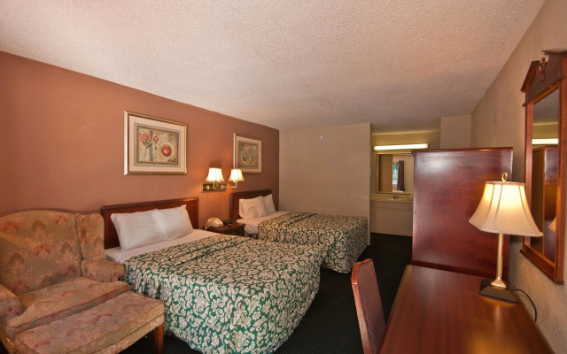 Country Hearth Inn & Suites Atlanta / Marietta and