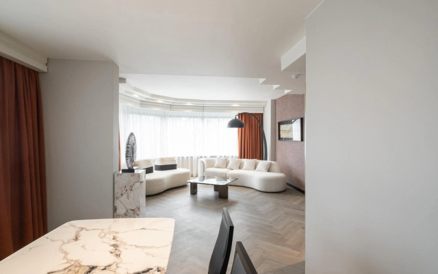 Hyllit Hotel