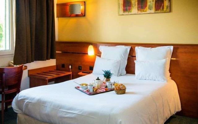 Brit Hotel Blois - Le Préma