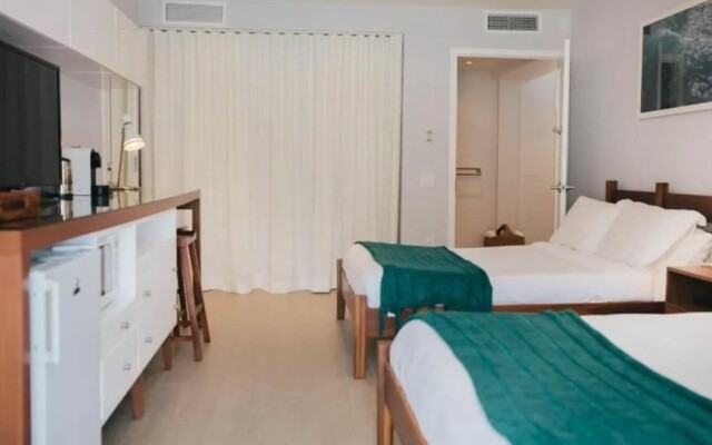 Tides Inn Hotel