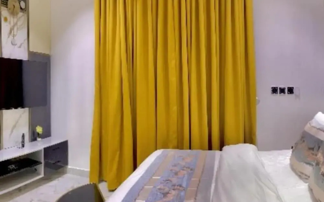 Lisa Suites and Hotels
