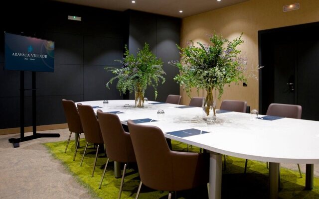 Hotel Aravaca Village