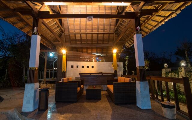 D'Byas Beach Club and Villa