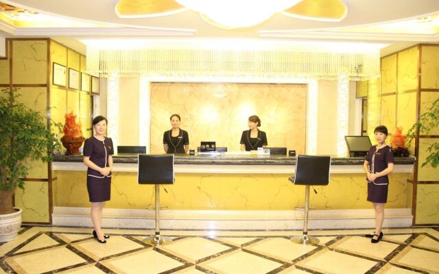 Luzhou Sotelinn Century Hotel
