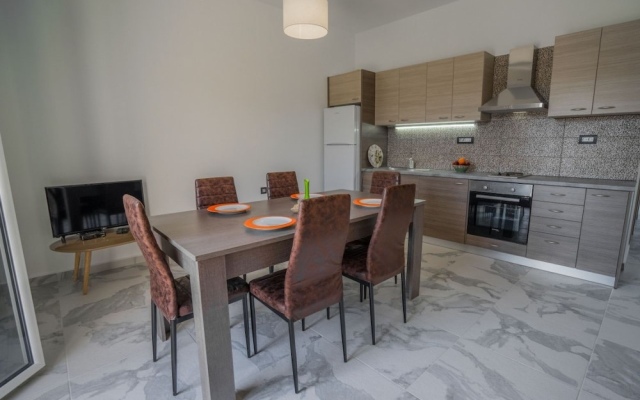 Katsaros Deluxe Apartments