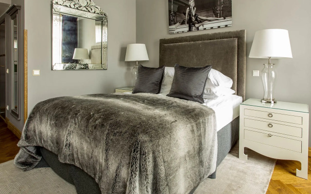 Hotel St. Petersbourg