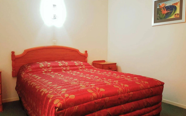 Aywon Motel