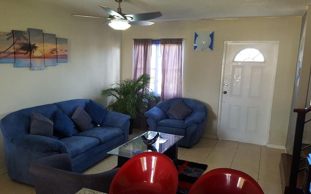 Caribe Estate Guest Apartment I